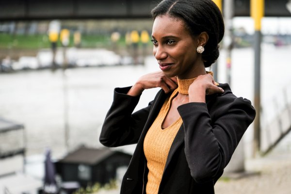 Aisha 03 – Portraits Fotografie | George Nevrela