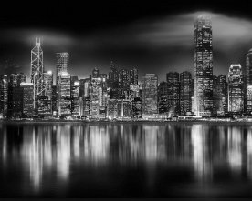 Hong Kong Skyline bei Nacht – Schwarz-Weiss Panorama